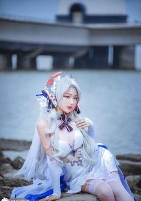 美女露全胸免费视频_在线视频网