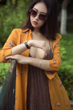 粉嫩虎白扒开小泬69图片_剧情片电影在线看