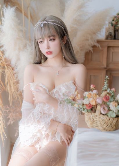 欧美极品少妇videossex_DVD国语在线观看