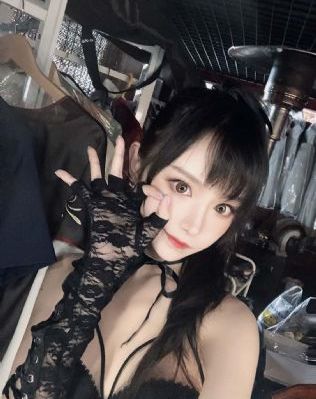 梦见陌生男人抱我很紧_BD高清迅雷在线观看